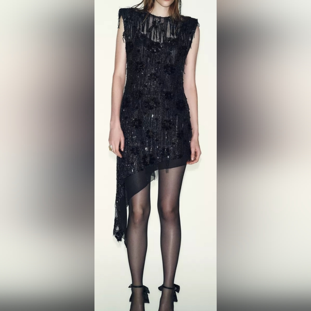 Zara Elegant Black Sleeveless Dress
